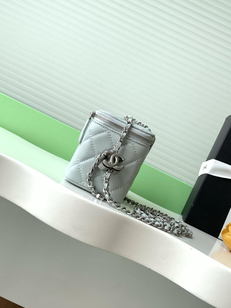 Ch**el cosmetic bags